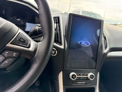 Used 2023 Ford Edge SEL w/ Convenience Package AWD/4WD image 13