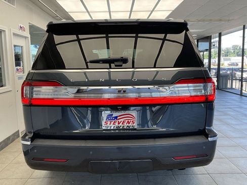 Used 2021 Lincoln Navigator Reserve w/ Luxury Package AWD/4WD image 6