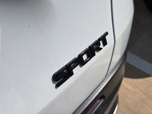 Used 2024 Honda HR-V Sport image 10