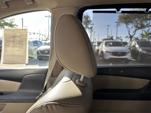 Used 2017 Honda Odyssey EX-L image 17