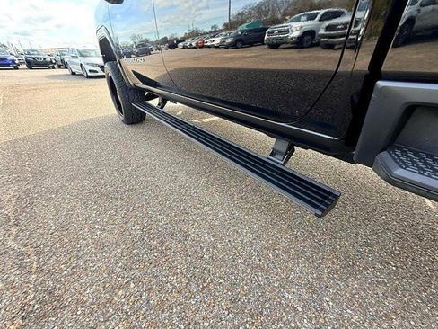 Used 2024 GMC Sierra 2500 Denali Ultimate image 14