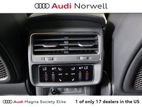 New 2026 Audi SQ8 Prestige AWD/4WD image 25