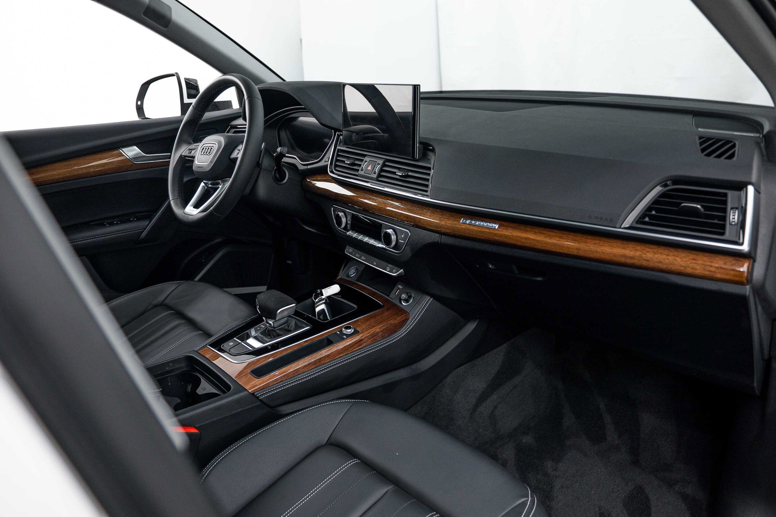 Certified 2023 Audi Q5 2.0T Premium Plus AWD/4WD image 11