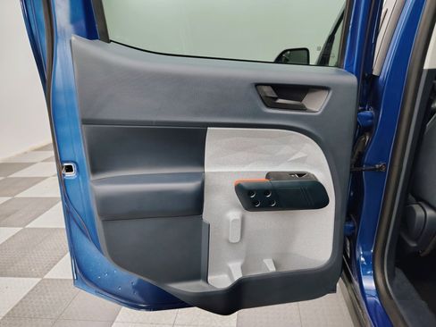 Used 2023 Ford Maverick XLT FWD image 12