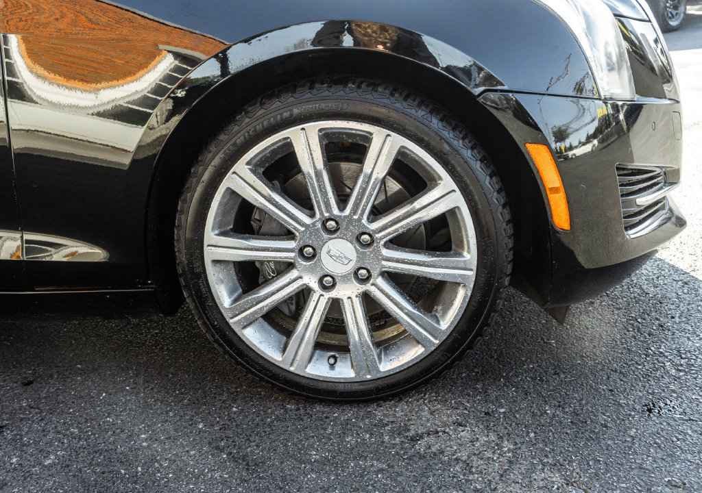 Used 2018 Cadillac ATS Luxury w/ Safety and Security Package AWD/4WD image 4