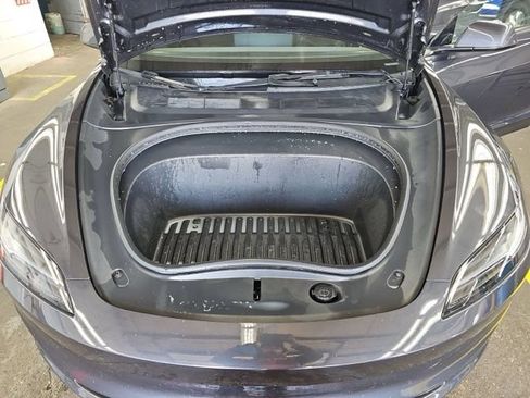 Used 2025 Tesla Model 3 RWD image 17