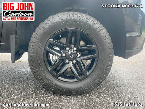 Used 2021 Chevrolet Silverado 1500 Custom Trail Boss AWD/4WD image 37