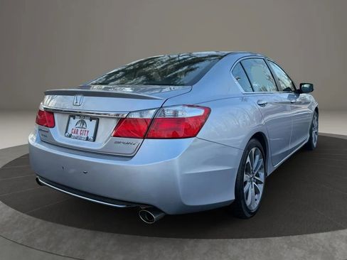 Used 2013 Honda Accord Sport image 7