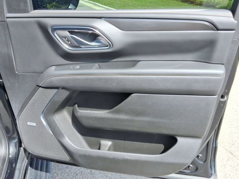 Used 2023 GMC Yukon AT4 w/ AT4 Premium Package AWD/4WD image 27