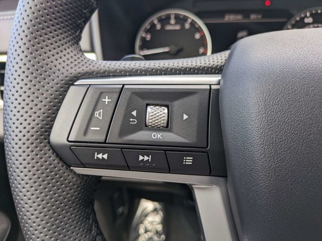 New 2026 Mitsubishi Outlander LE FWD image 22