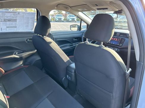 New 2025 Nissan Versa SR w/ Trunk Package image 38