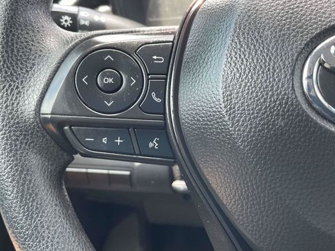 Used 2024 Toyota Corolla LE w/ LE Convenience Package FWD image 21