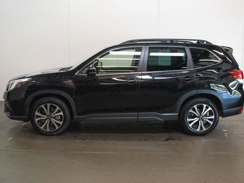 Used 2023 Subaru Forester Limited AWD/4WD image 7