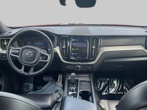Used 2022 Volvo XC60 T8 R-Design w/ Advanced Package AWD/4WD image 15