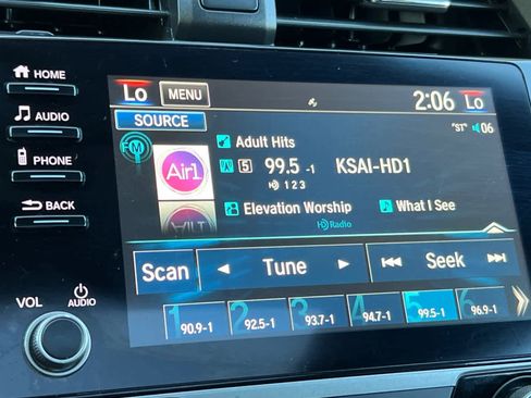 Used 2019 Honda Civic EX image 18