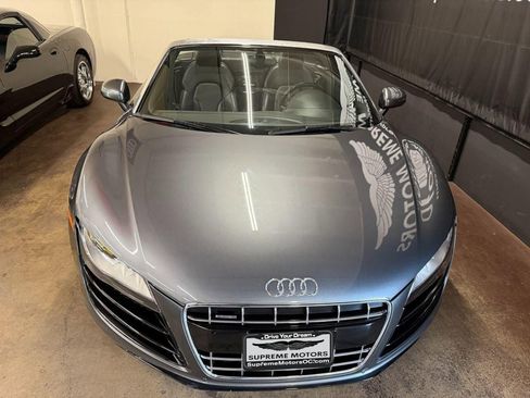 Used 2011 Audi R8 V10 image 24