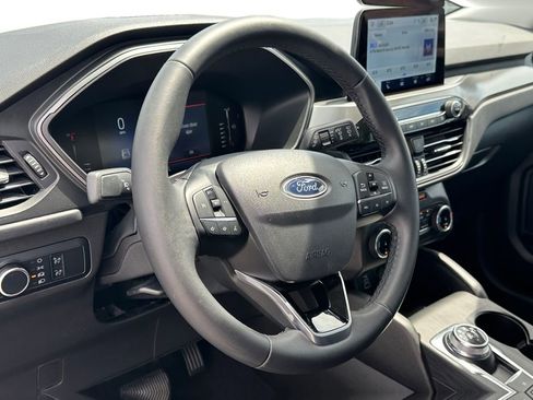 Certified 2024 Ford Escape Active FWD image 11