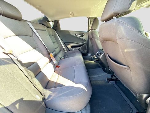 Used 2024 Chevrolet Malibu LT FWD image 26