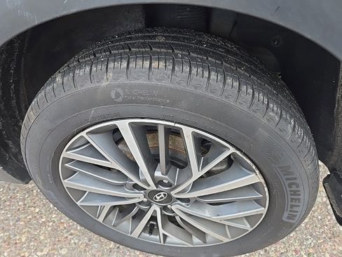 Used 2019 Hyundai Tucson Limited image 23