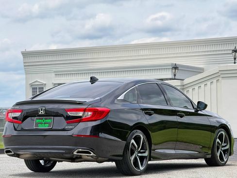 Used 2021 Honda Accord Sport image 11