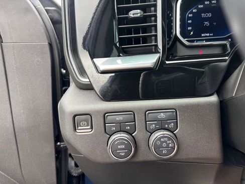 Used 2022 Chevrolet Silverado 1500 RST image 20