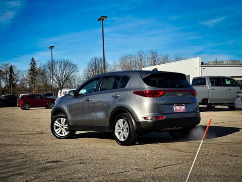 Used 2019 Kia Sportage LX image 6
