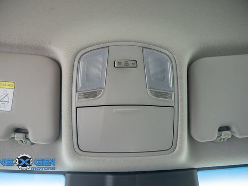 Used 2022 Hyundai Kona SE AWD/4WD image 25
