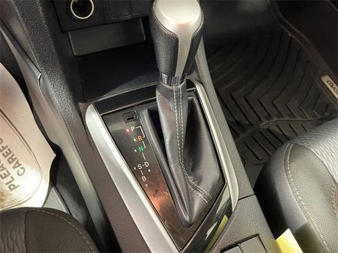 Used 2017 Toyota Corolla L image 10