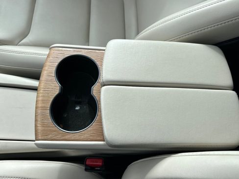 Used 2021 Tesla Model X Long Range image 32