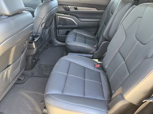 Used 2022 Kia Telluride SX w/ Nightfall Edition Package image 37