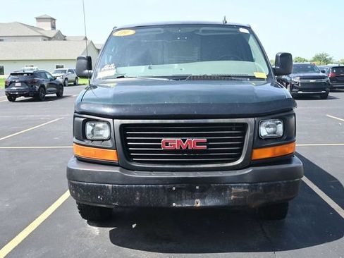 Used 2009 GMC Savana 3500 RWD image 11