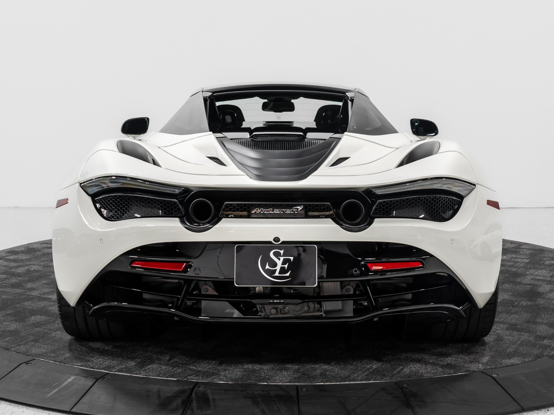 Used 2021 McLaren 720S Performance RWD image 21