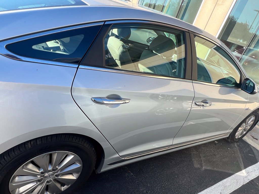 Used 2017 Hyundai Sonata SE FWD image 12