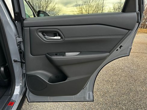 New 2026 Nissan Rogue SV image 17