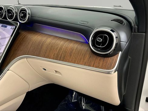 Certified 2023 Mercedes-Benz GLC 300 4MATIC image 26