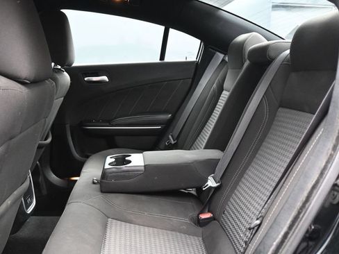 Used 2023 Dodge Charger SXT RWD image 13