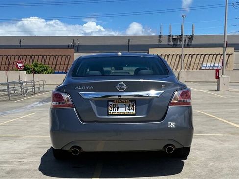 Used 2015 Nissan Altima 2.5 S w/ Power Driver Seat Package FWD image 5