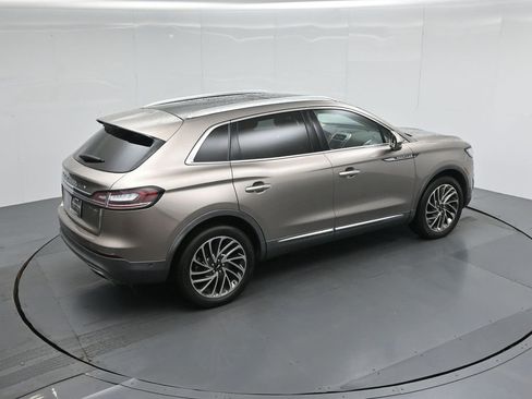 Used 2020 Lincoln Nautilus Reserve image 42