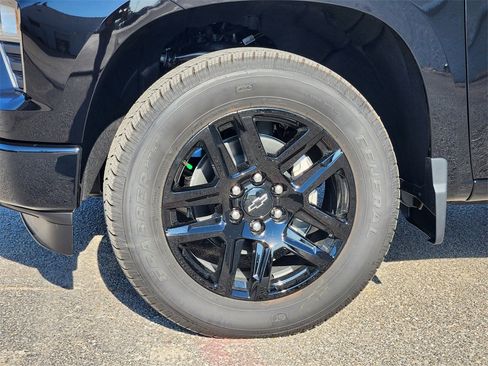 New 2026 Chevrolet Silverado 1500 Custom image 9