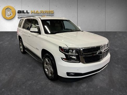 Used 2017 Chevrolet Tahoe LT w/ Luxury Package AWD/4WD image 9