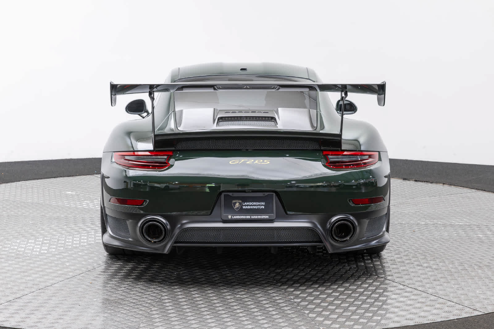 Used 2018 Porsche 911 GT2 RS RWD image 5