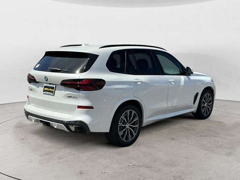 New 2026 BMW X5 xDrive50e w/ M Sport Package AWD/4WD image 7