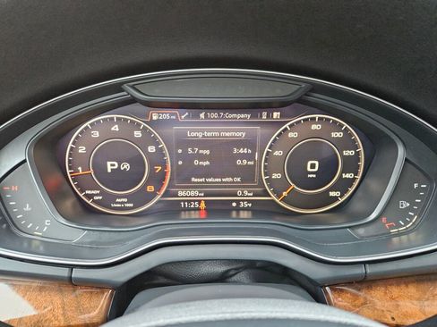 Used 2018 Audi Q5 2.0T Premium image 21