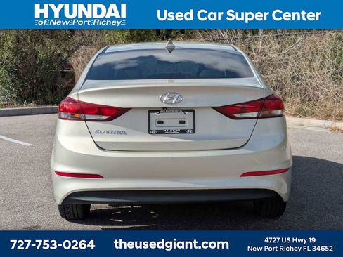 Used 2018 Hyundai Elantra SEL w/ Cargo Package image 4