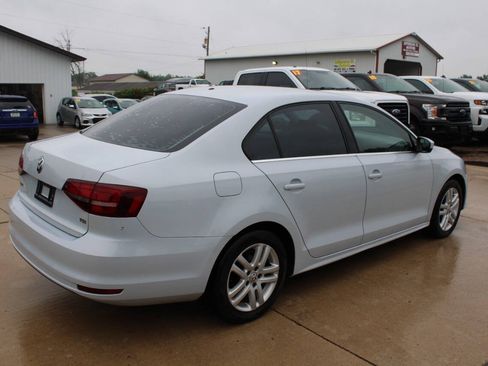 Used 2017 Volkswagen Jetta S FWD image 8
