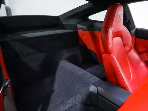 Used 2022 Porsche 911 GT3 image 39