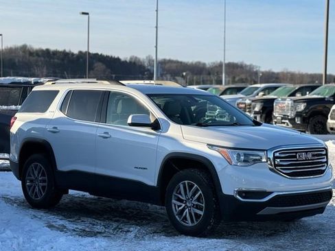 Used 2019 GMC Acadia SLE w/ LPO, Floor Liner Package image 37