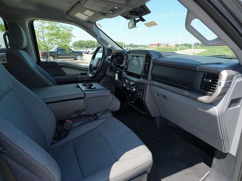 Used 2025 Ford F150 XLT w/ Equipment Group 301A Standard AWD/4WD image 22