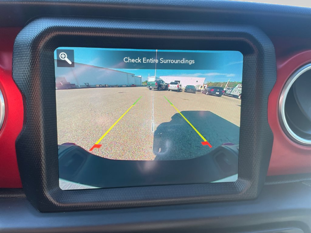 Used 2020 Jeep Gladiator Rubicon AWD/4WD image 26