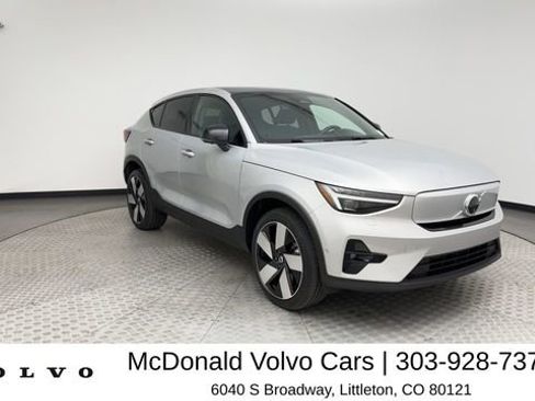 Certified 2023 Volvo C40 P8 Recharge Ultimate w/ Protection Package Premier AWD/4WD image 8